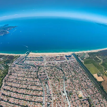 Appartamento Puigmal By Interhome Empuriabrava